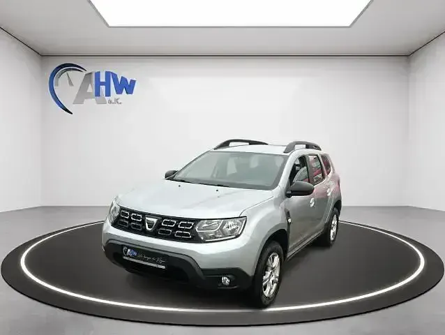 Gebraucht Dacia Duster Comfort 131 PS (96 kW) 2020 Silber SUV