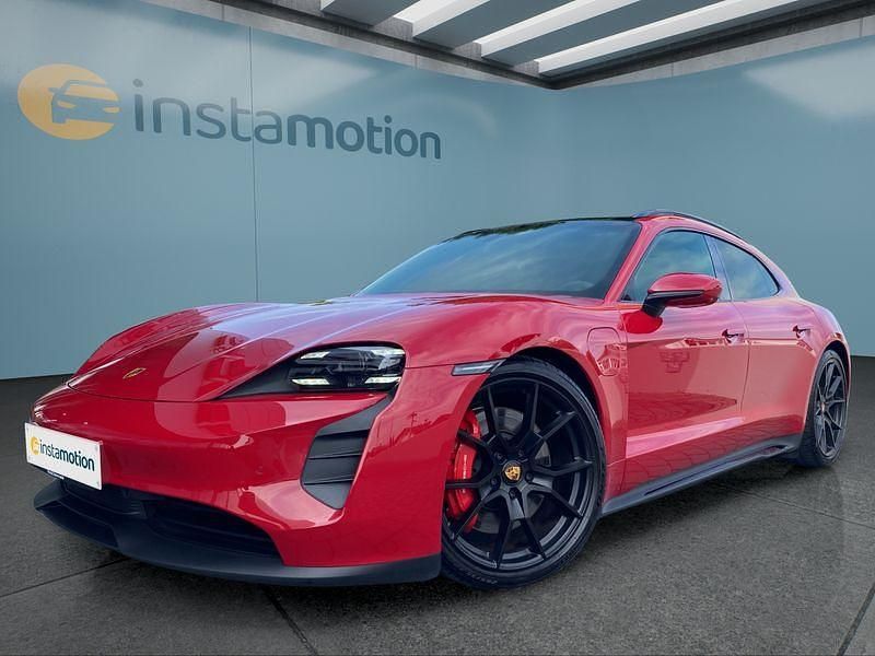 Rot Gebraucht 2023 Porsche Taycan GTS Sport Limousine | 87.299 € (Etwas zu teuer) - Bild 1/4