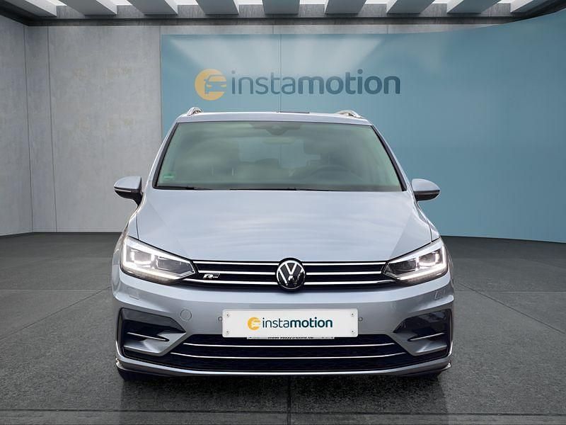 Gebraucht VW Touran 150 PS (110 kW) 2025 Silber Van / Kleinbus
