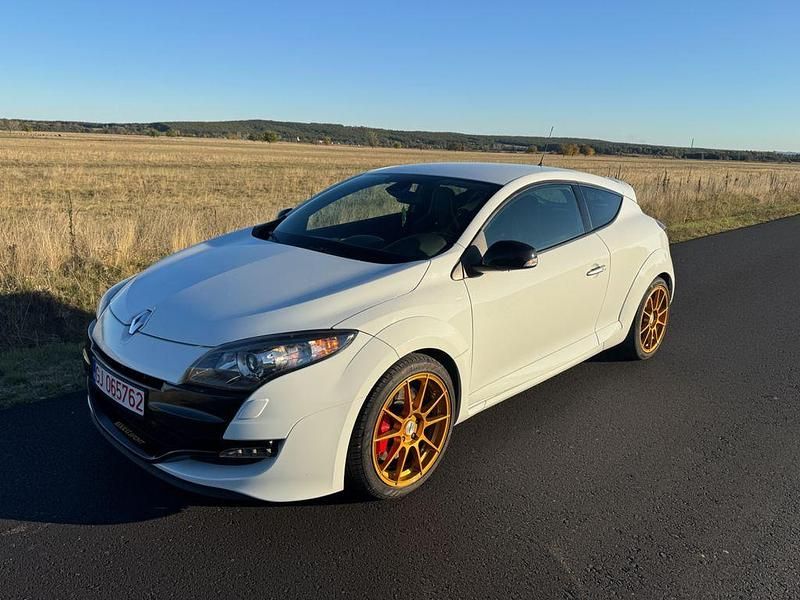 Weiß Gebraucht 2012 Renault Mégane III Coupé | 13.850 € (Teuer) - Bild 1/4