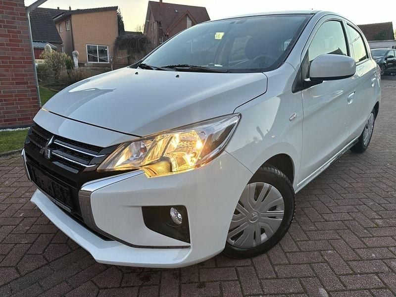 Gebraucht Mitsubishi Space Star Select 71 PS (52 kW) 2020 Weiß Kleinwagen