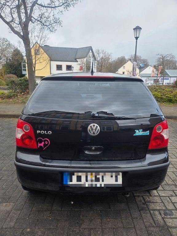 Brugt VW Polo Basis 101 HK (74 kW) 2002 Sort Hatchback