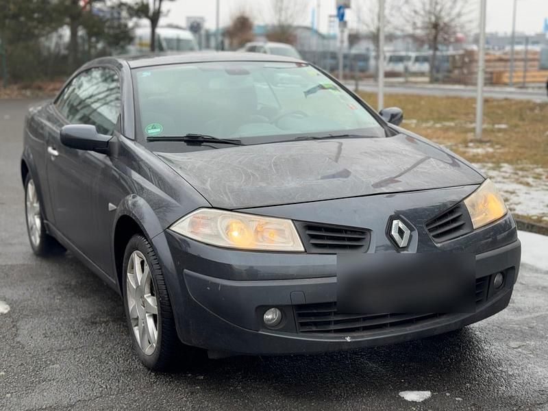 Gebraucht Renault Mégane Cabriolet Dynamique 135 PS (99 kW) 2006 Grau Cabrio