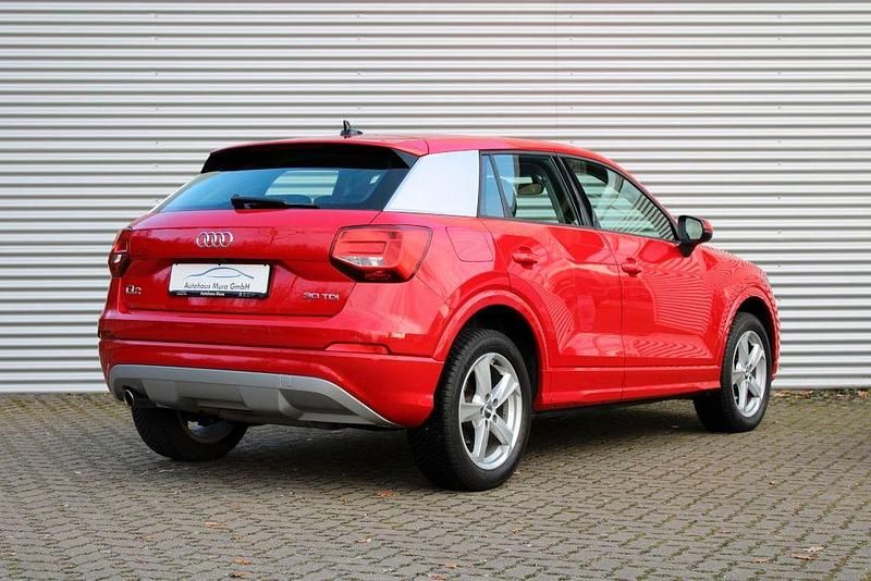 Gebraucht Audi Q2 Sport 116 PS (85 kW) 2020 Rot SUV
