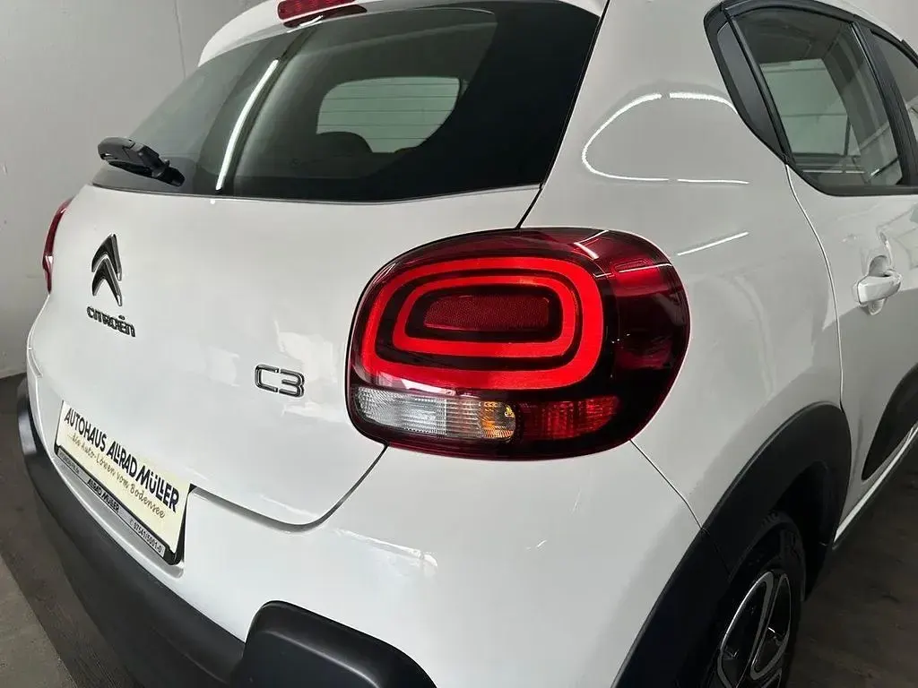 Gebraucht Citroën C3 PureTech 110 PS (80 kW) 2024 Weiß Limousine
