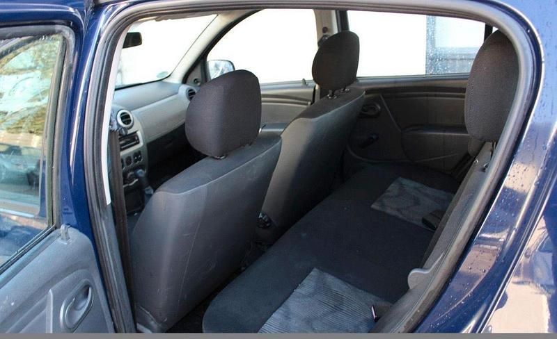 Gebraucht Dacia Sandero 75 PS (55 kW) 2010 Blau Kleinwagen