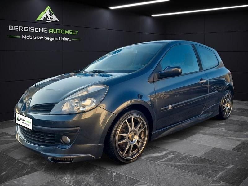 Gebraucht Renault Clio III Dynamique 111 PS (81 kW) 2006 Grau Kleinwagen