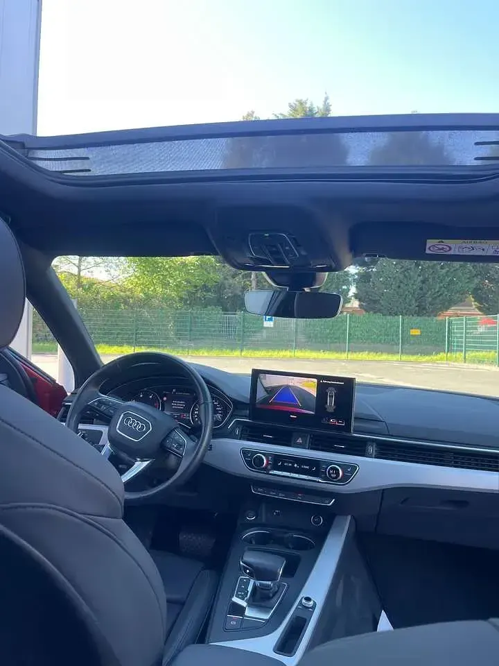 Używany Audi A4 Advanced 190 KM (139 kW) 2020 Czerwony Kombi