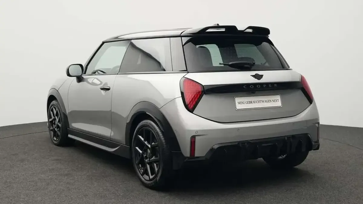 Gebraucht Mini John Cooper Works 156 PS (114 kW) 2025 Grau Kleinwagen
