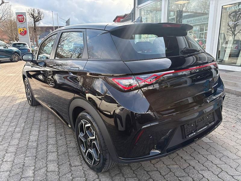 Neu BYD Dolphin Comfort 150 kW (204 PS) 2026 Schwarz Kleinwagen