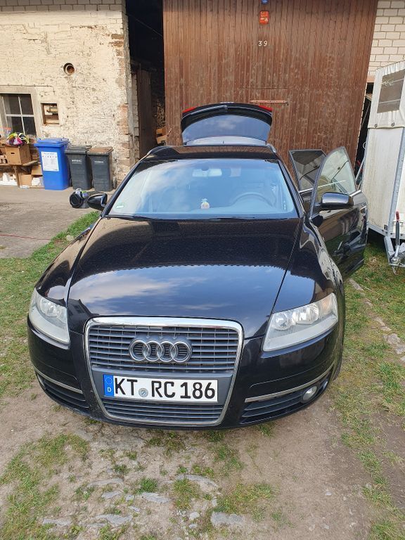 Schwarz Gebraucht 2005 Audi A6 Performance Kombi | 2.650 € (Fairer Preis) - Bild 1/4