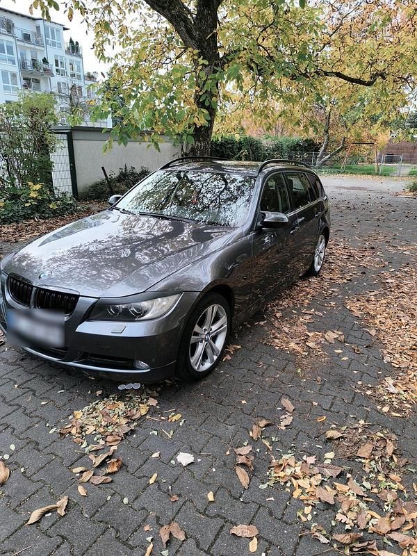 Gebraucht BMW 320 177 PS (130 kW) 2007 Kombi