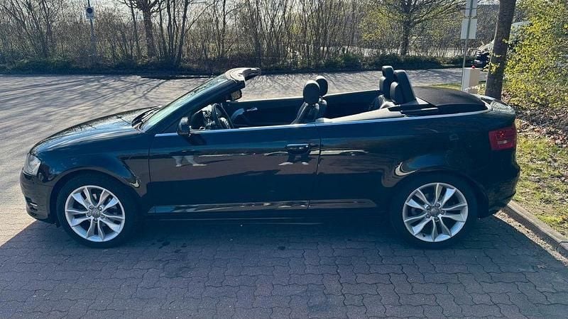 Gebraucht Audi A3 Cabriolet Ambition 105 PS (77 kW) 2011 Schwarz Cabrio
