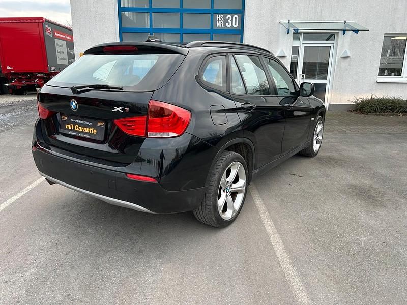 Gebraucht BMW X1 177 PS (130 kW) 2011 Schwarz SUV
