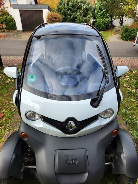 Gebraucht Renault Twizy Intens 11 kW (16 PS) 2020 Weiß Kleinwagen