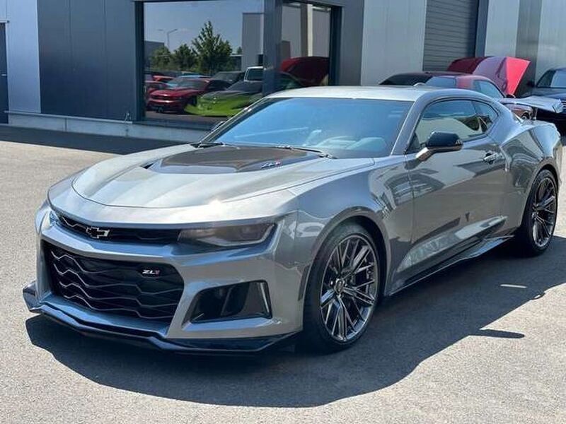 Grau Gebraucht 2020 Chevrolet Camaro ZL1 Coupé | 91.449 € (Teuer) - Bild 1/4