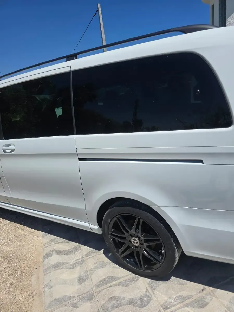 Gebraucht Mercedes V250 190 PS (139 kW) 2021 Van / Kleinbus