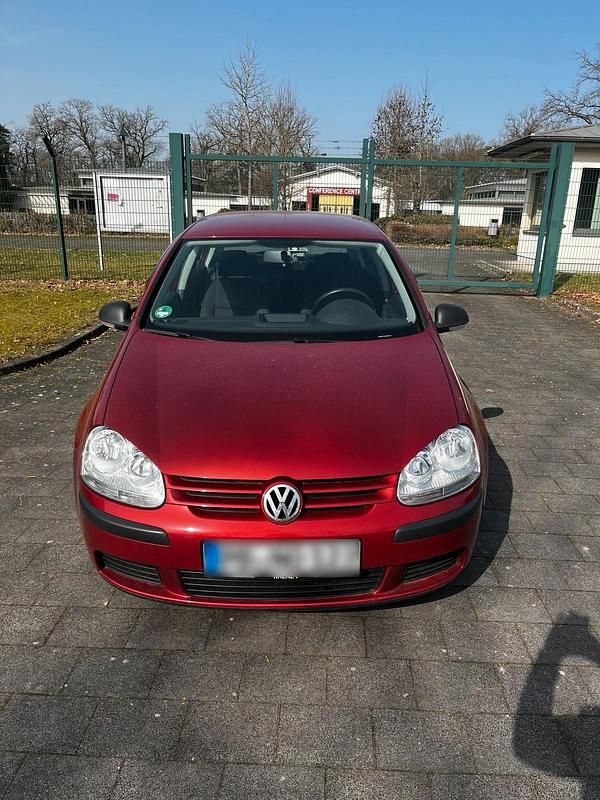 Gebraucht VW Golf VI 80 PS (58 kW) 2008 Rot Kleinwagen