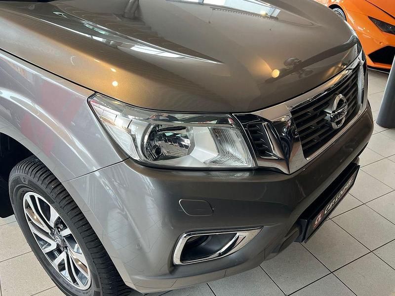 Gebraucht Nissan Navara N-Connecta 163 PS (119 kW) 2017 Grau Abholung