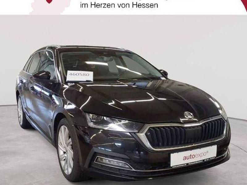 Blackmagic perleffekt Gebraucht 2020 Skoda Octavia First Edition Kombi | 12.490 € (Teuer) - Bild 1/4