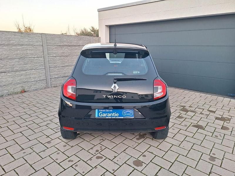 Gebraucht Renault Twingo LIMITED 73 PS (53 kW) 2020 Schwarz Kleinwagen
