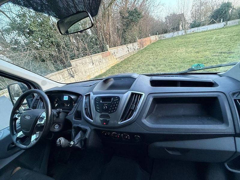 Gebraucht Ford Transit 131 PS (96 kW) 2017 Weiß Limousine