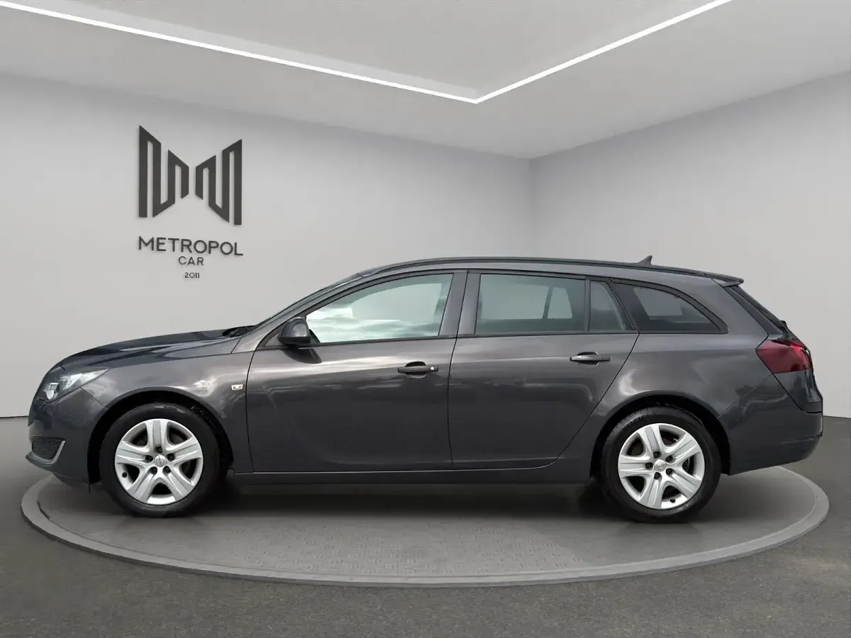 Gebraucht Opel Insignia 136 PS (100 kW) 2016 Grau Kombi