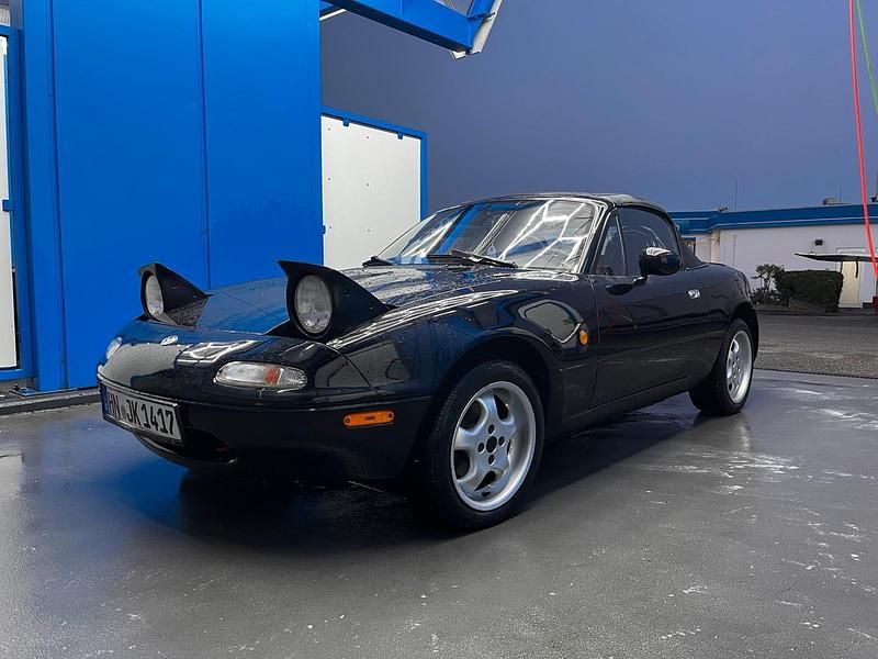 Schwarz Gebraucht 1998 Mazda MX5 Cabrio | 5.500 € - Bild 1/4