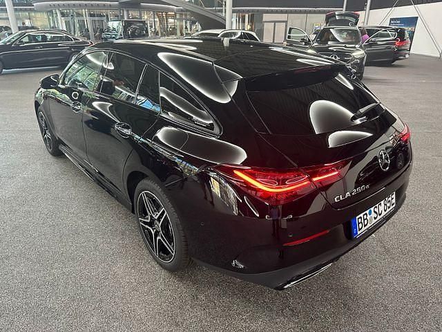 Gebraucht Mercedes E250 AMG line 163 PS (119 kW) 2023 Kombi