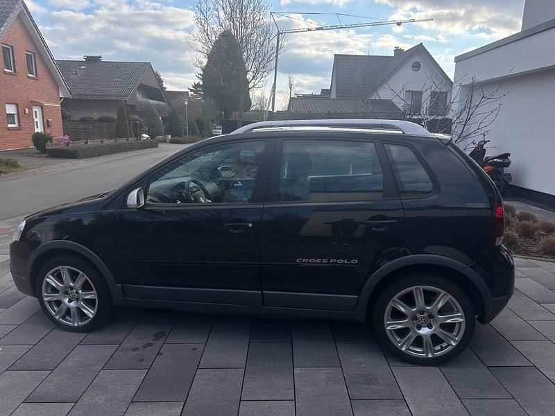 Gebraucht VW Polo Cross 65 PS (47 kW) 2007 Schwarz Kleinwagen
