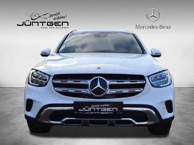 Unilack polarweiß Gebraucht 2022 Mercedes GLC220 Business SUV | 35.444 € (Fairer Preis) - Bild 1/4