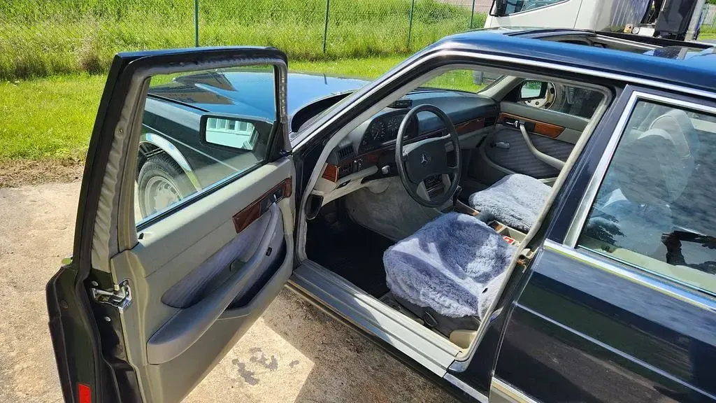 Gebraucht Mercedes S280 185 PS (136 kW) 1981 Blau Limousine