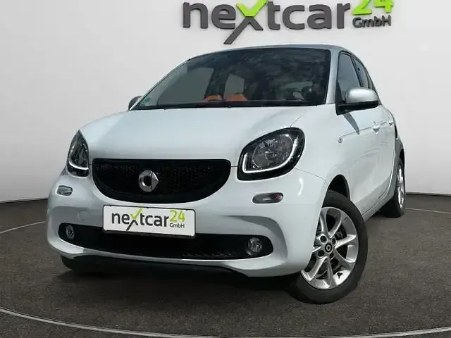 Gebraucht Smart ForFour Basis 90 PS (66 kW) 2015 Silber Kleinwagen