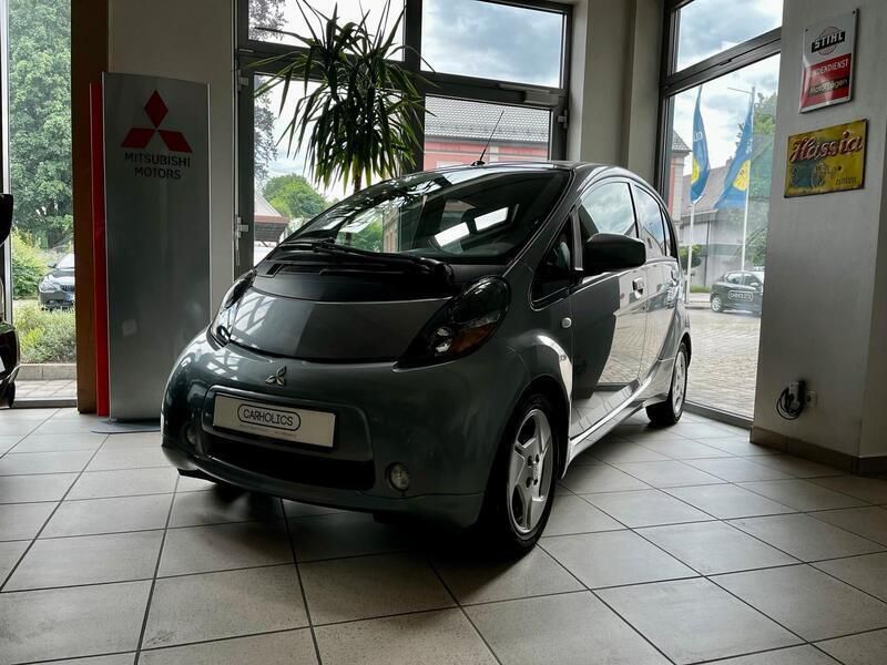 Silber Gebraucht 2012 Mitsubishi i-MiEV Kleinwagen | 6.250 € - Bild 1/4