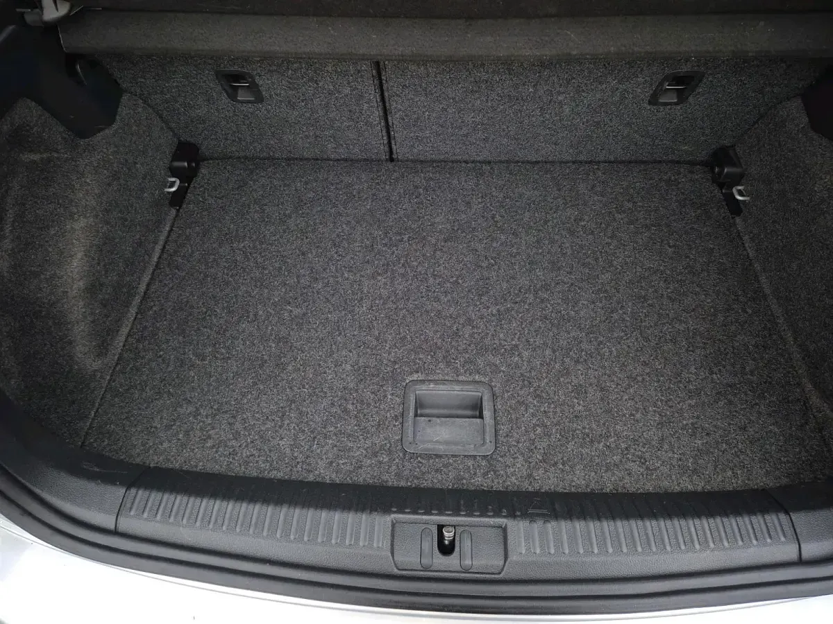 Gebraucht VW Polo 2014 Silber Limousine