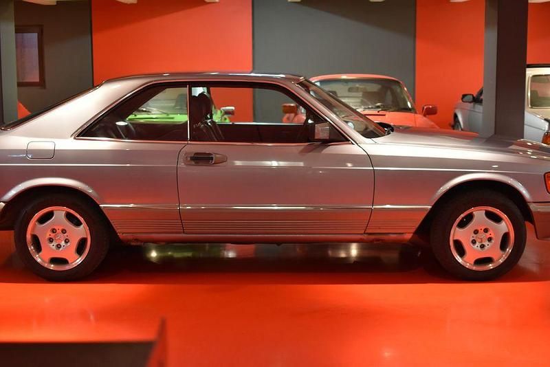 Gebraucht Mercedes 500 231 PS (169 kW) 1983 Silber Coupé