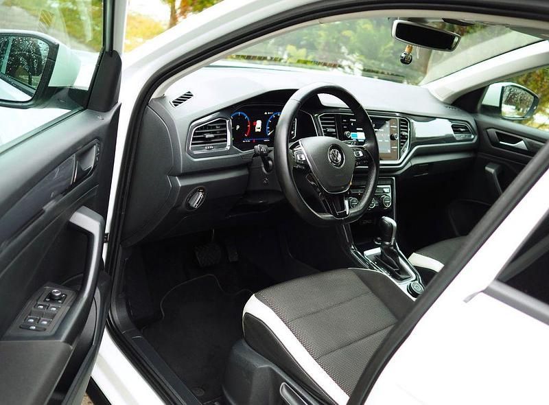 Gebraucht VW T-Roc Sport 150 PS (110 kW) 2018 Weiß SUV