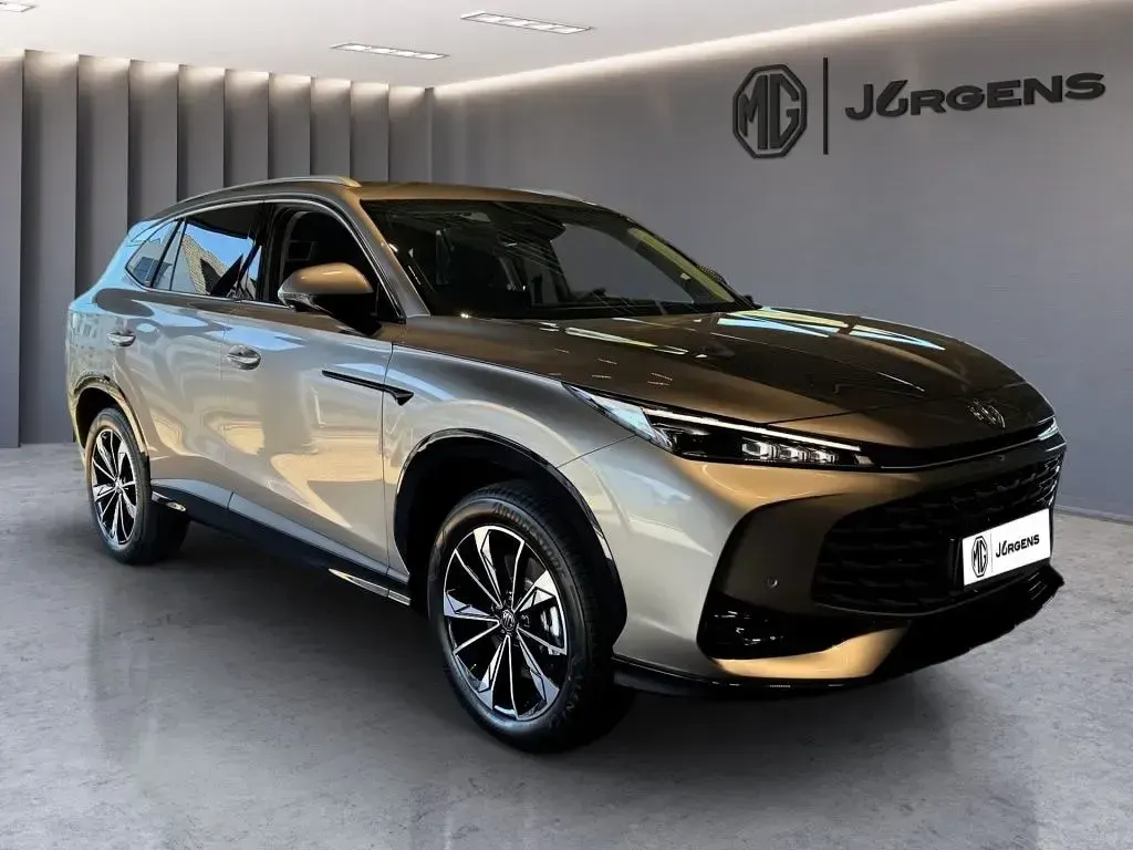 Nowe MG HS Luxury 143 KM (105 kW) 2026 Srebrny SUV