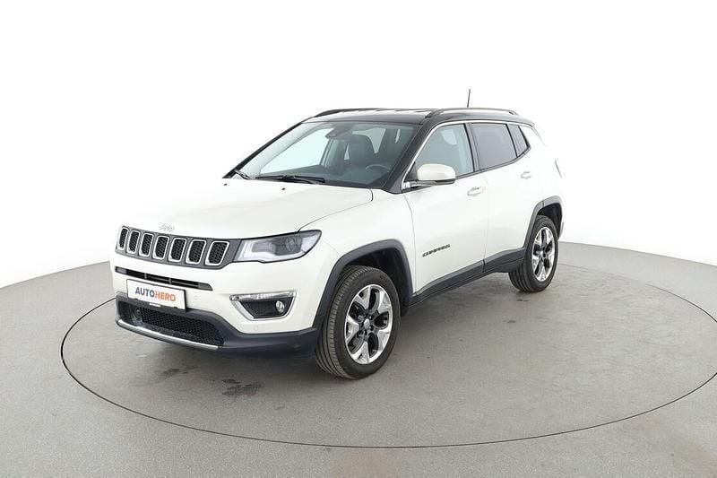 Weiß Gebraucht 2018 Jeep Compass Limited SUV | 18.130 € (Fairer Preis) - Bild 1/3