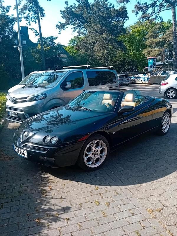 Schwarz Gebraucht 1998 Alfa Romeo Spider Cabrio | 4.500 € (Superpreis) - Bild 1/4