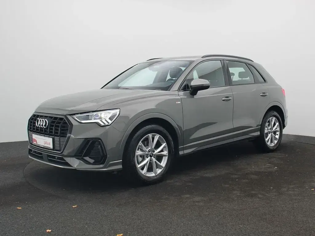 Gebraucht Audi Q3 S-Line 150 PS (110 kW) 2025 Chronosgrau metallic SUV