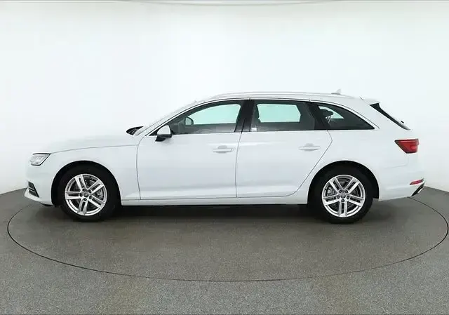 Brugt Audi A4 Design 190 HK (139 kW) 2019 Hvid Stationcar