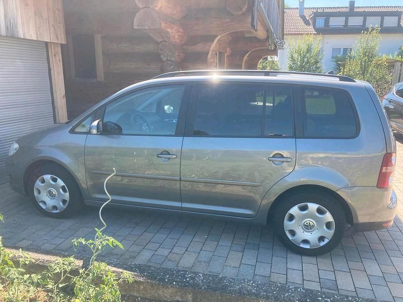 Gebraucht VW Touran 140 PS (102 kW) 2008 Grau Van / Kleinbus