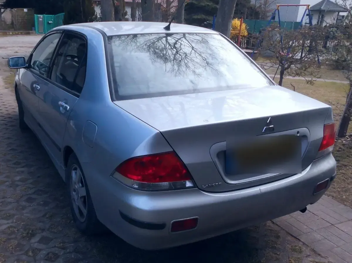 Gebraucht Mitsubishi Lancer 98 PS (72 kW) 2004 Silber Limousine