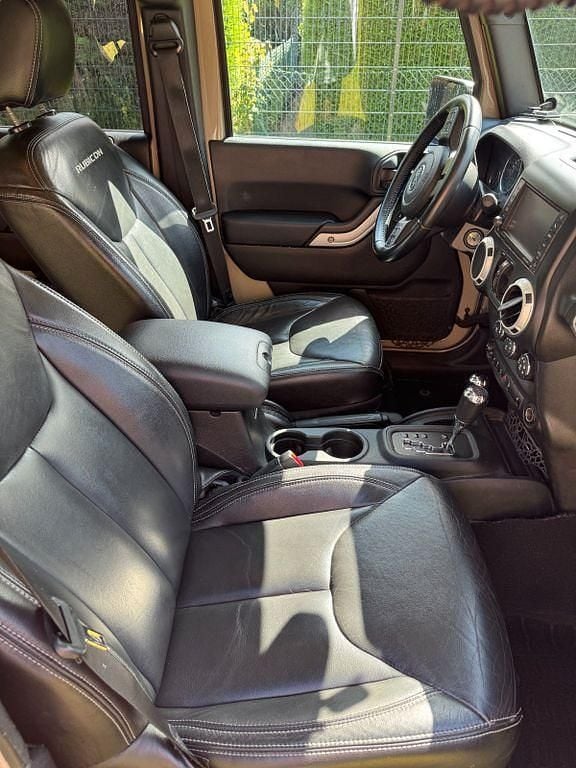 Gebraucht Jeep Wrangler Rubicon 284 PS (208 kW) 2017 Beige SUV