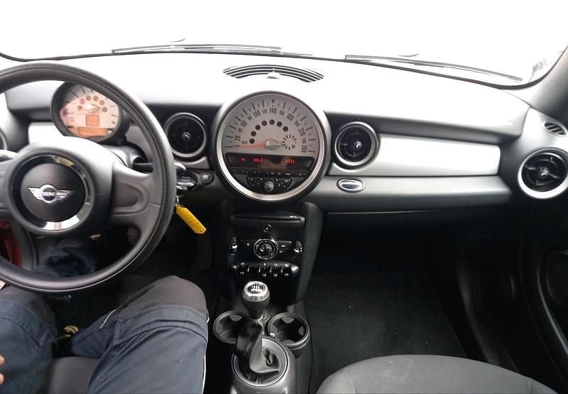 Gebraucht Mini Cooper Coupé 122 PS (89 kW) 2010 Orange Coupé