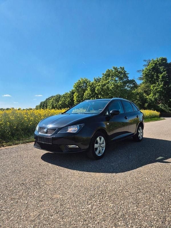 Schwarz Gebraucht 2013 Seat Ibiza ST Kombi | 3.850 € (Guter Preis) - Bild 1/4
