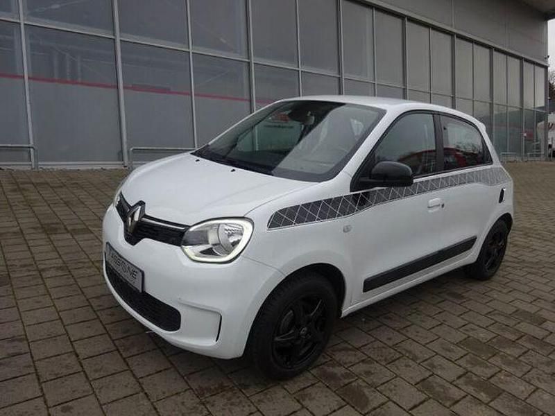 Weiß Gebraucht 2021 Renault Twingo SE Kleinwagen | 9.790 € (Fairer Preis) - Bild 1/4
