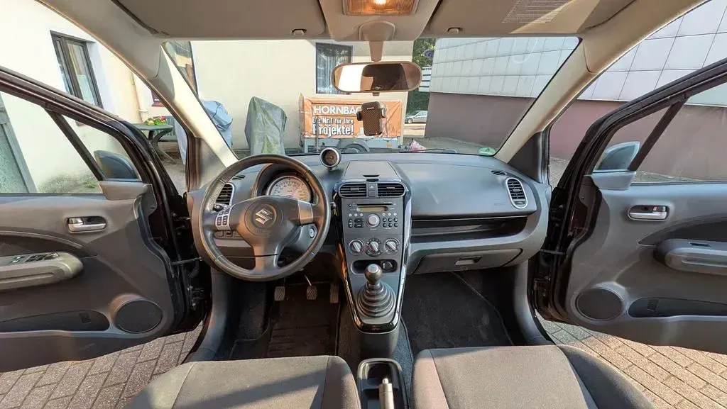 Gebraucht Suzuki Splash Club 94 PS (69 kW) 2013 Braun Kleinwagen