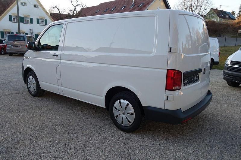 Gebraucht VW Transporter 150 PS (110 kW) 2021 Weiß Van
